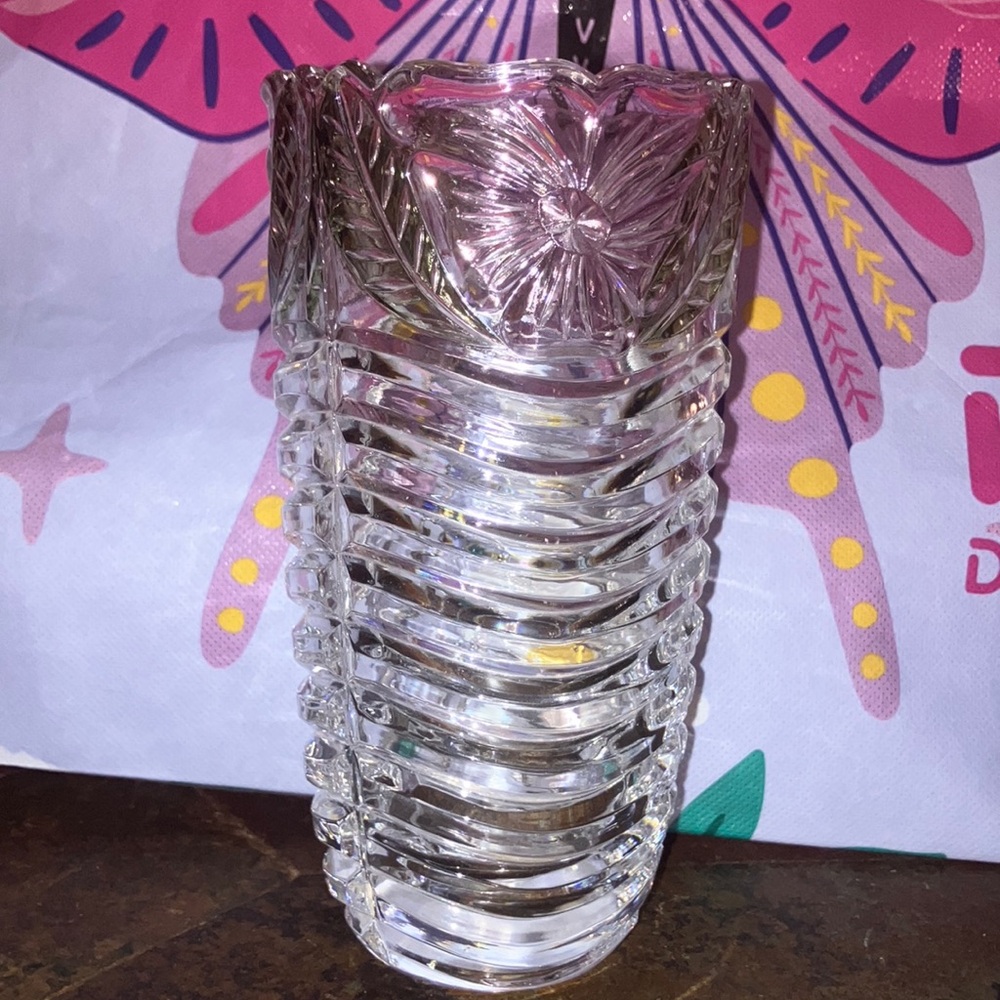 Vintage Vase Elegant‎ Clear Lead Crystal with light tint on Rose/petals